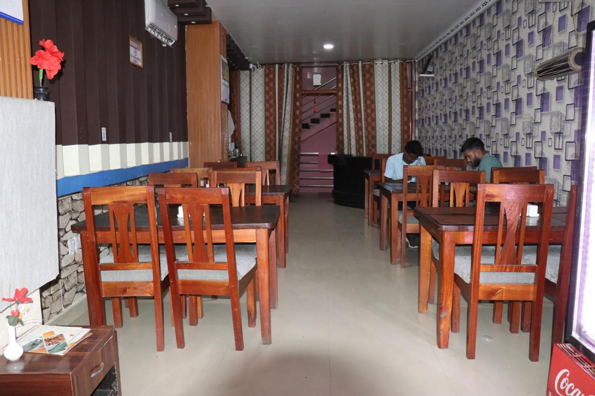 Hotel Megha Heritage Surkhet Eksteriør bilde